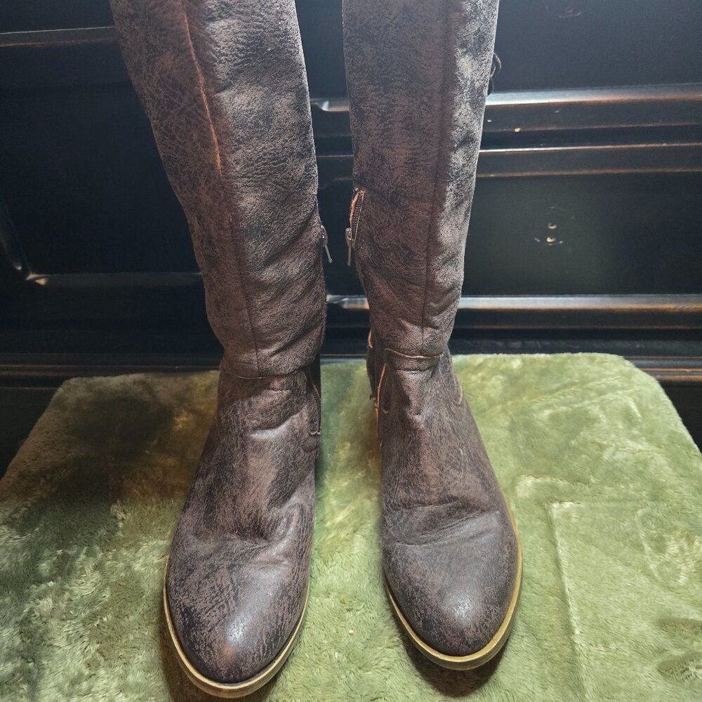 Kensie boots